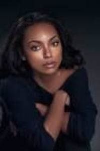 Meet your Posher, Ebony